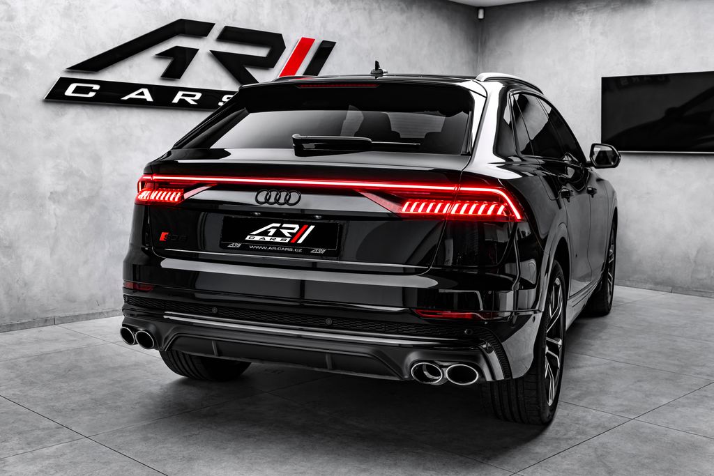 Audi SQ8