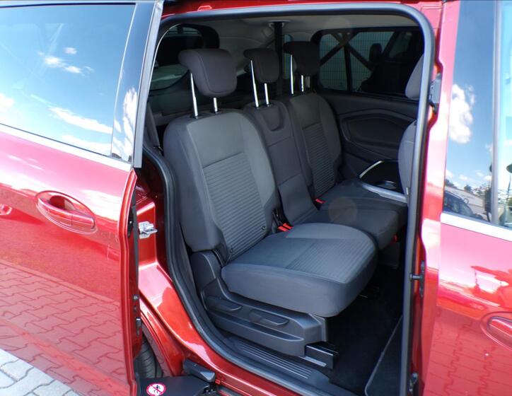Ford Grand C-MAX 25
