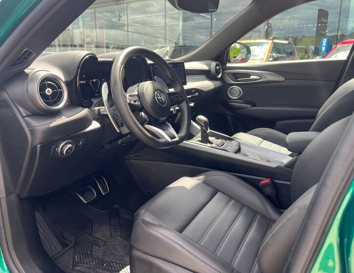 Alfa Romeo Tonale 5