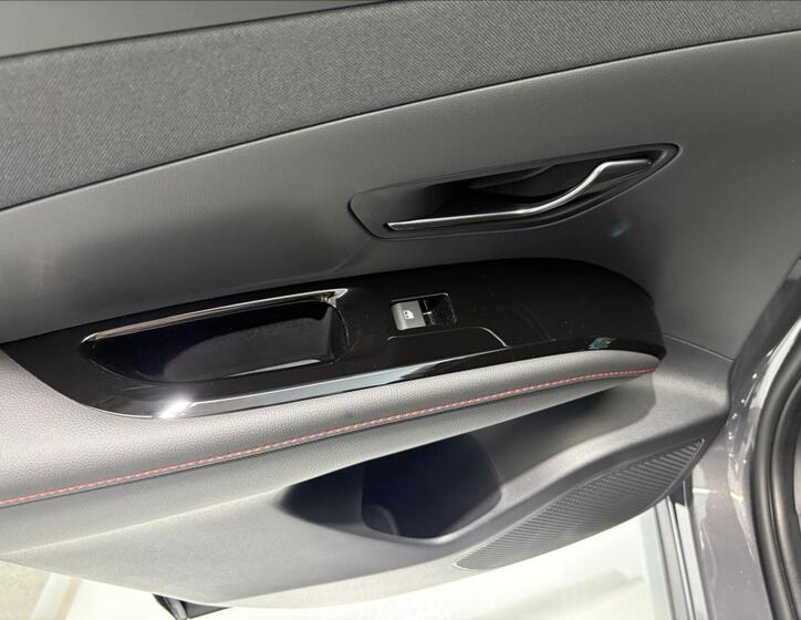 Hyundai Tucson 12