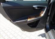 Volvo XC60 18