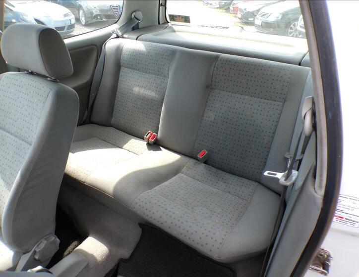 Volkswagen Polo 10
