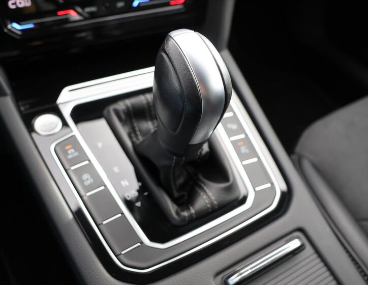 Volkswagen Arteon 35