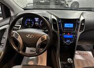 Hyundai i30 16