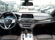 BMW Řada 7 28