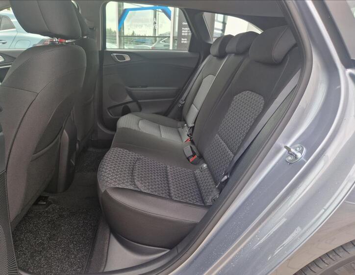 KIA Ceed 14