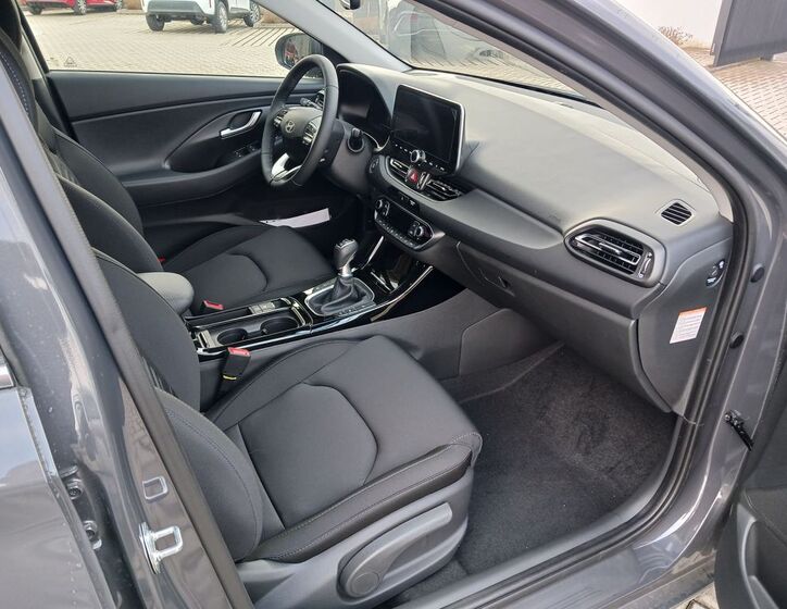 Hyundai i30 14