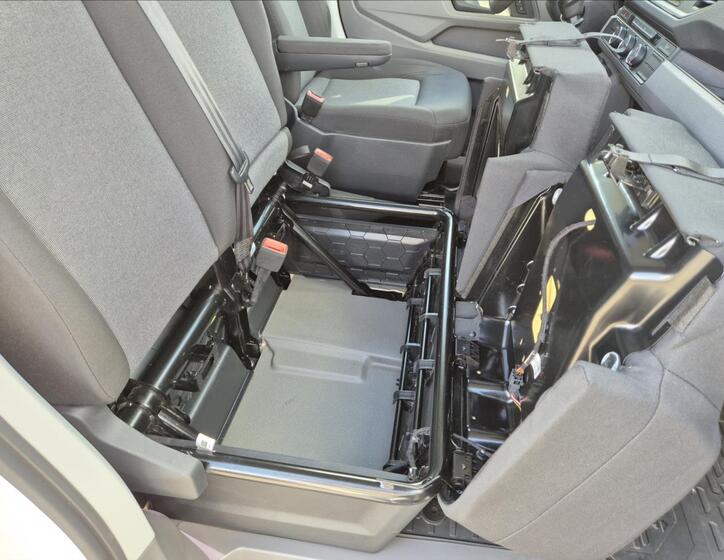 Volkswagen Crafter 23