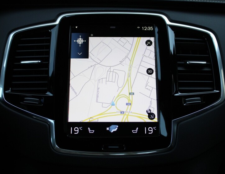 Volvo XC90 14