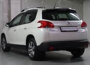 Peugeot 2008 7
