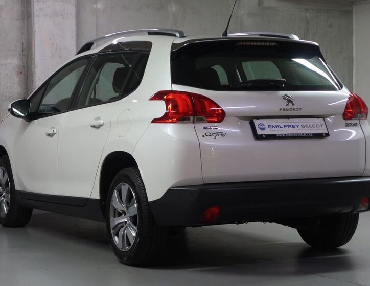 Peugeot 2008 7
