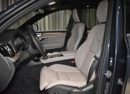 Volvo XC90 11