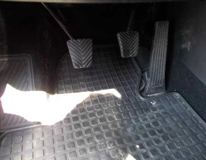 KIA Sportage 23