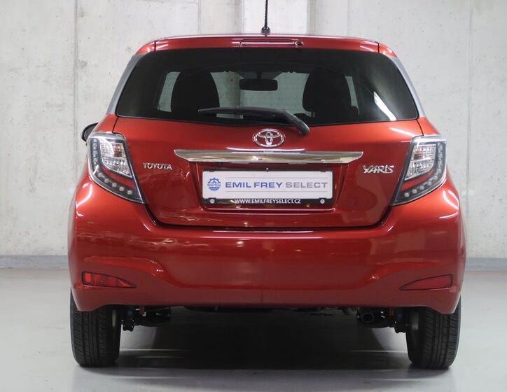 Toyota Yaris 6