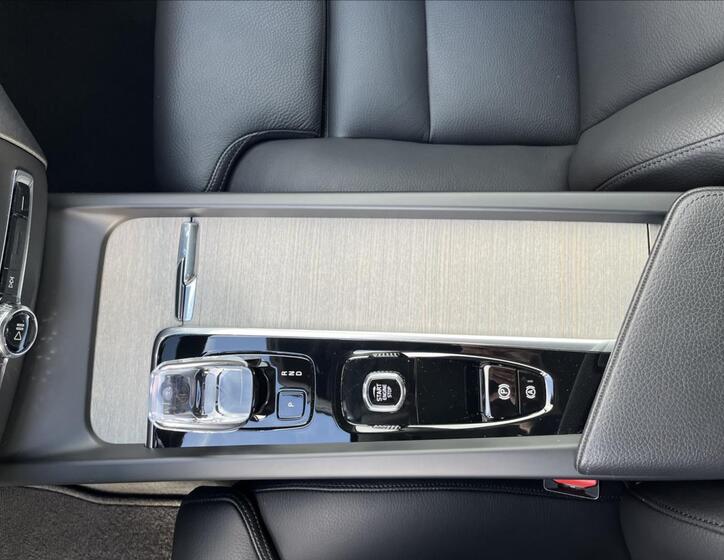 Volvo XC60 22