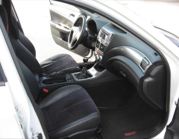 Subaru Impreza 10