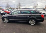 Škoda Superb 9