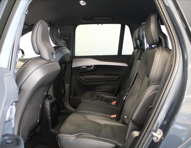 Volvo XC90 7