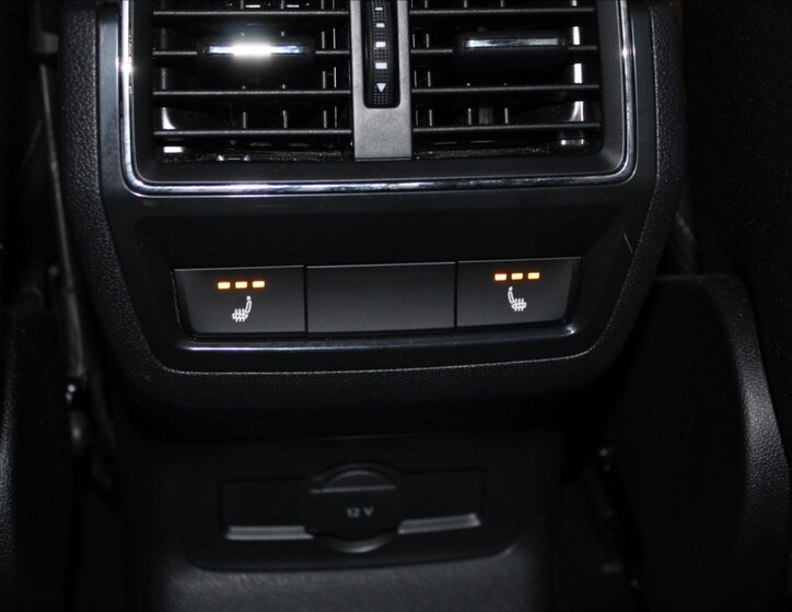 Škoda Karoq 24