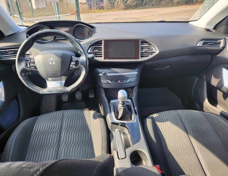 Peugeot 308 16