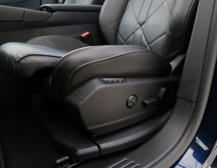 DS Automobiles DS7 Crossback 16