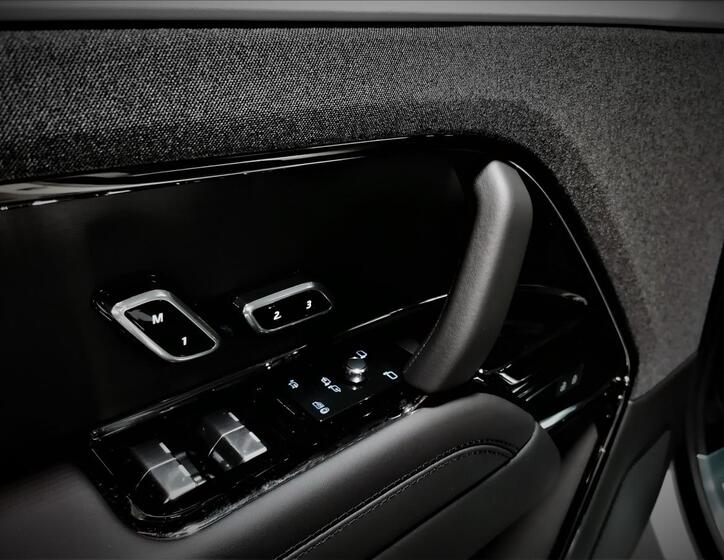 Land Rover Range Rover Sport 9