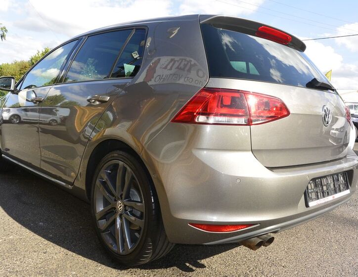 Volkswagen Golf 55