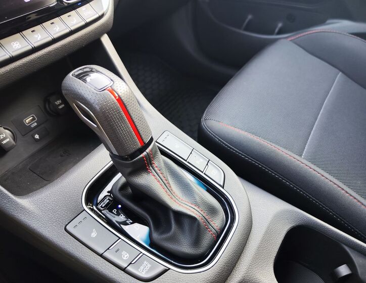 Hyundai i30 24
