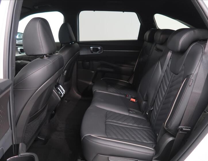 KIA Sorento 14