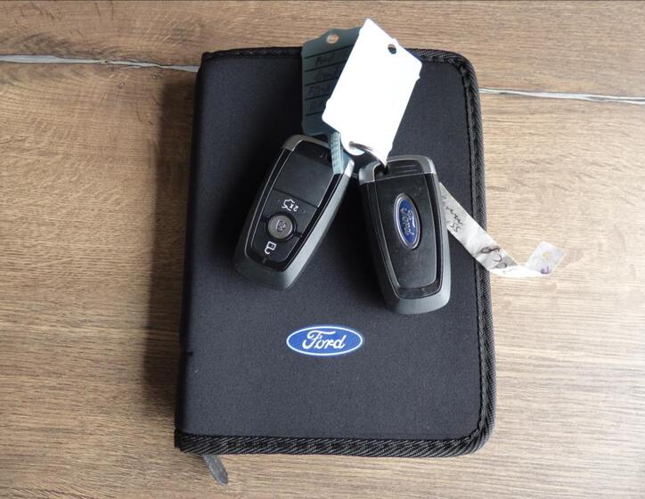 Ford Mondeo 71