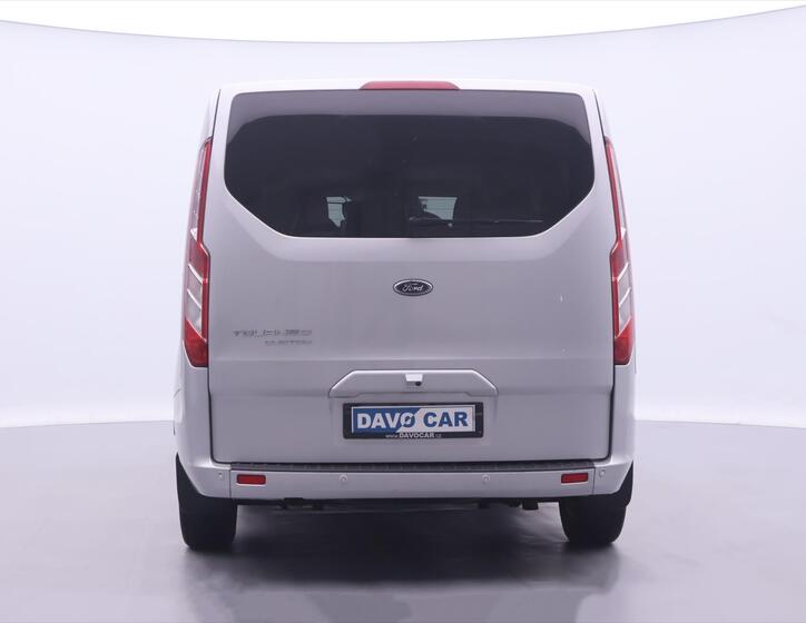 Ford Tourneo Custom 6