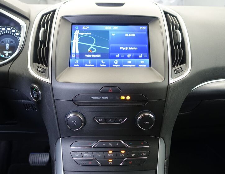 Ford Galaxy 15