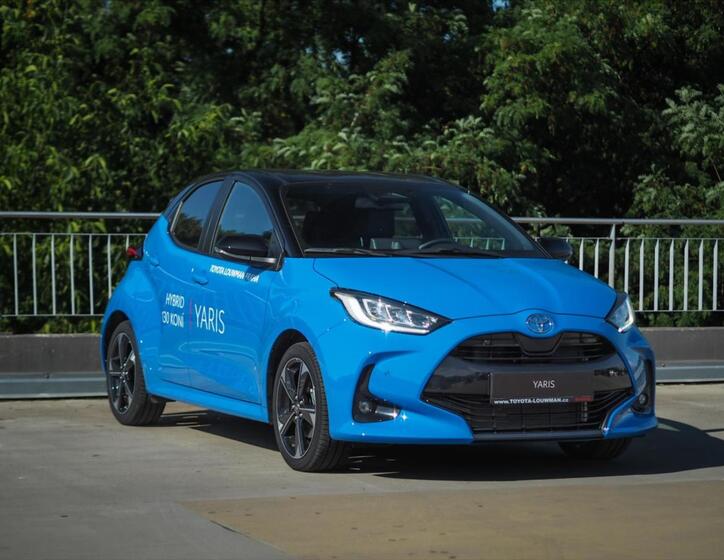Toyota Yaris 1