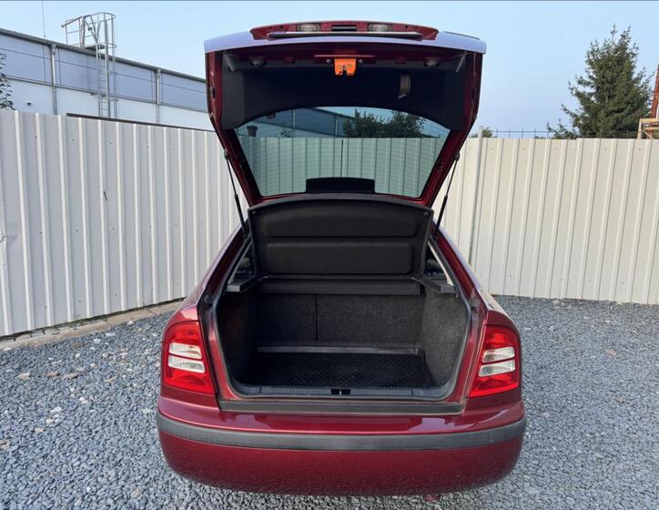Škoda Octavia 12