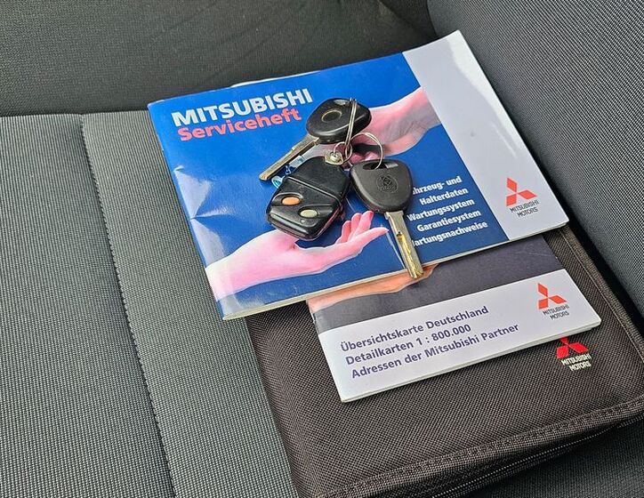 Mitsubishi Space Star 11