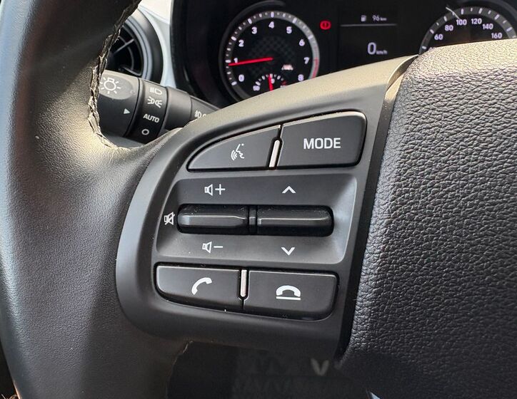 Hyundai i10 23