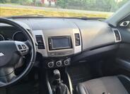Mitsubishi Outlander 9
