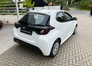 Toyota Yaris 6