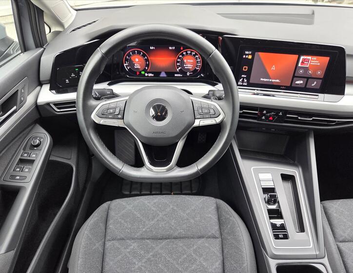 Volkswagen Golf 12