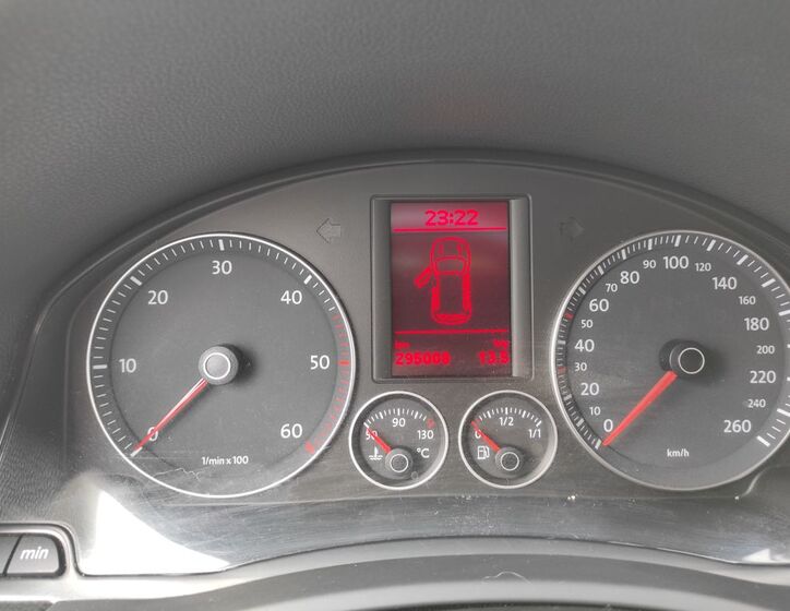 Volkswagen Golf 13