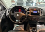 Volkswagen Tiguan 16