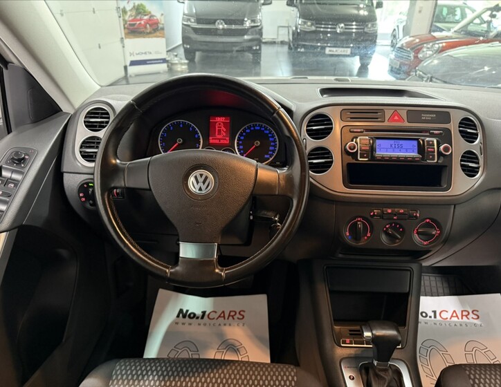 Volkswagen Tiguan 16