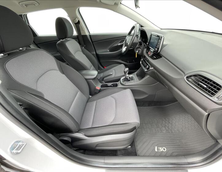 Hyundai i30 18