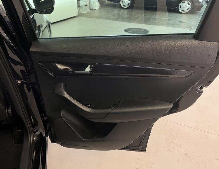 Škoda Karoq 28