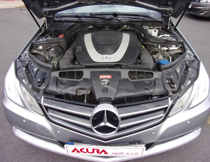 Mercedes-Benz Třídy E 22
