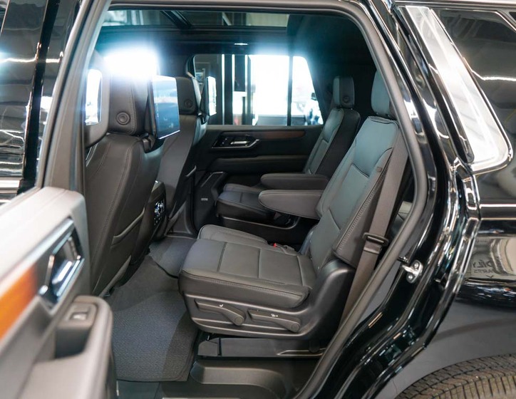 GMC Yukon 40