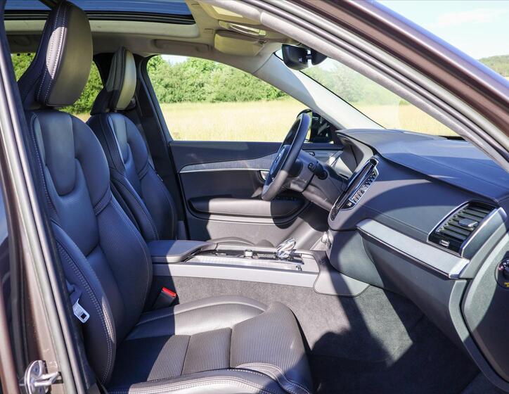 Volvo XC90 15