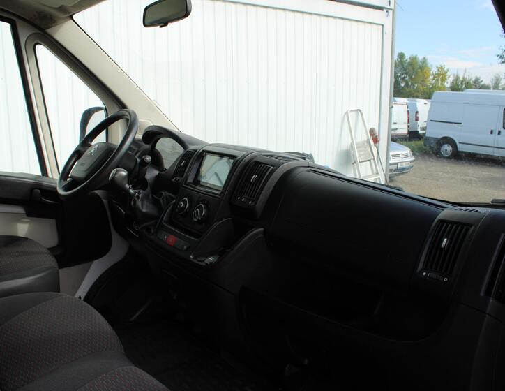Peugeot Boxer 9