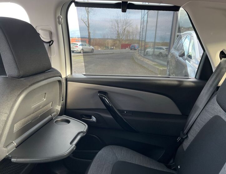 Citroën C4 SpaceTourer 8