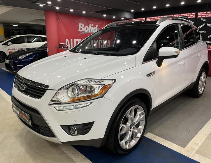 Ford Kuga 1